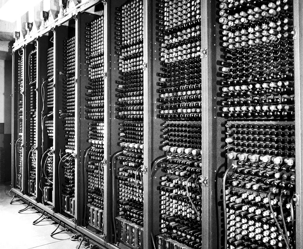 Examples Of First Generation Computer At Kevin Christensen Blog